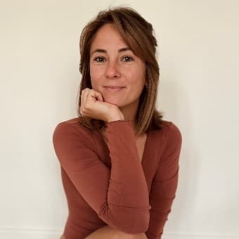 Mathilde, professeure de yoga